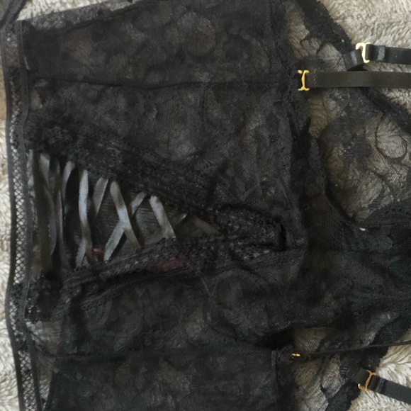 Black lingerie  new with tags! - Picture 4 of 4